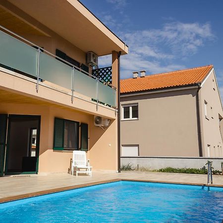 Apartments Dujic Трибунь Номер фото