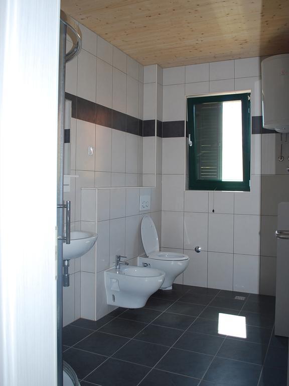 Apartments Dujic Трибунь Номер фото